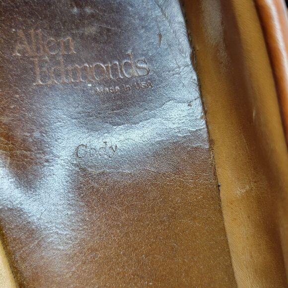 Allen Edmonds \